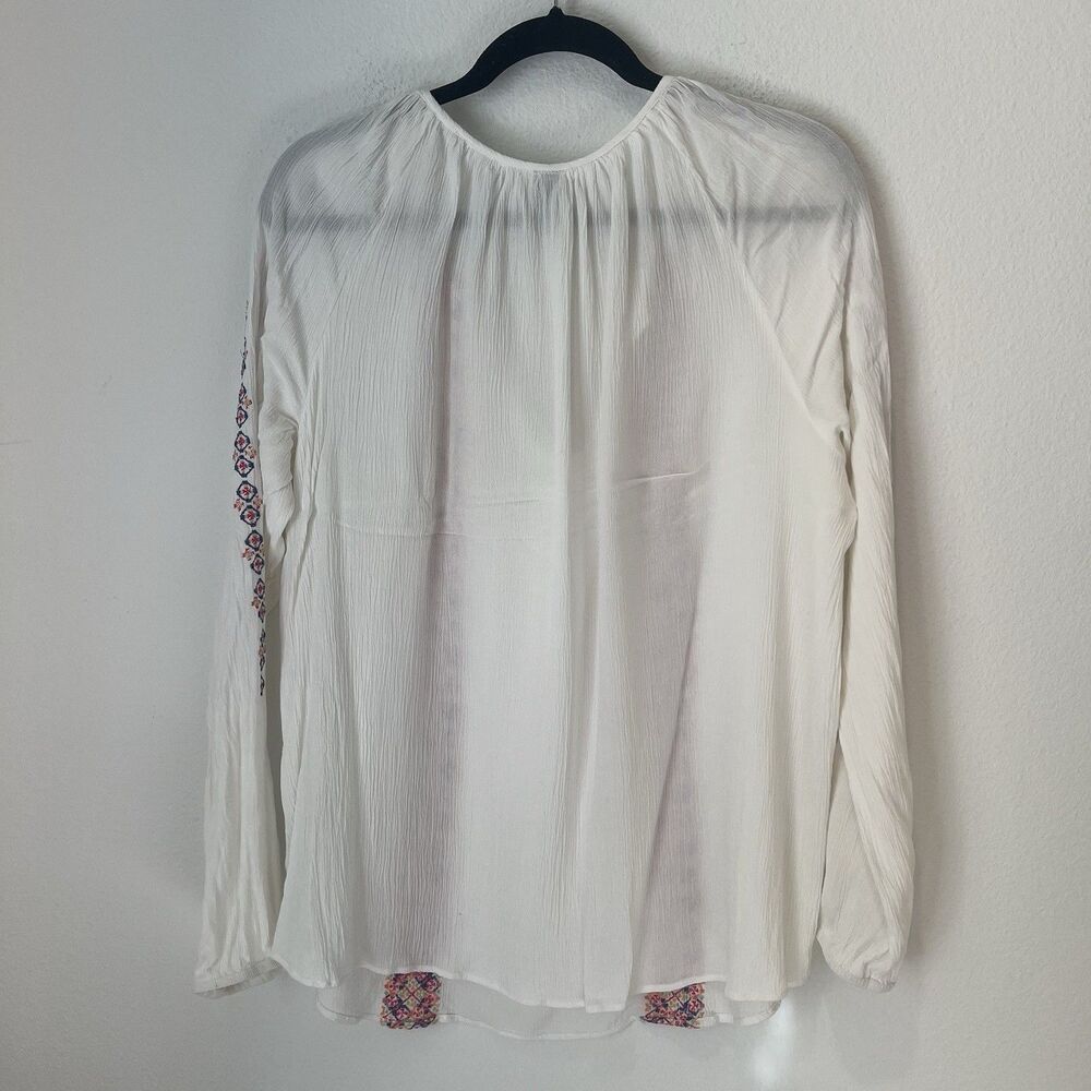 Gap White Ivory Embroidered Top Blouse Size XL Long Sleeves V neck Sheer - Picture 5 of 7